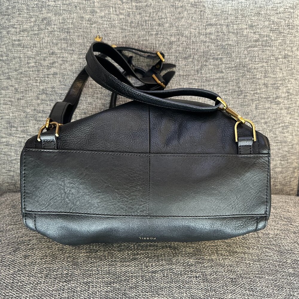 Fossil Leather Backpack - Picture 6 of 11